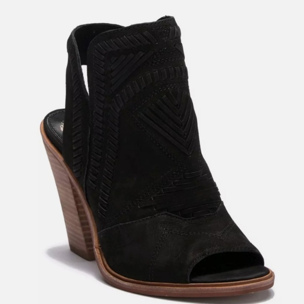 Brand New Vince Camuto 9.5 Black Karinta heels